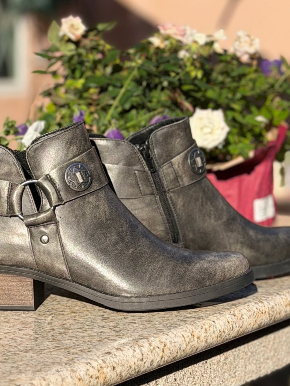 🖤✨ FRYE & CO Helia Black Ankle Boots Size 8.5M NWT Box Western Moto Booties ✨🖤 - Picture 3 of 11